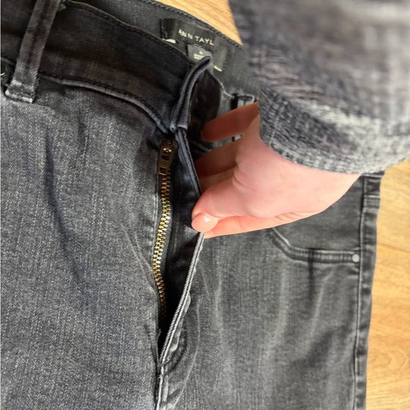 Ann Taylor Slim Boot black wash flare Jean - Picture 6 of 9